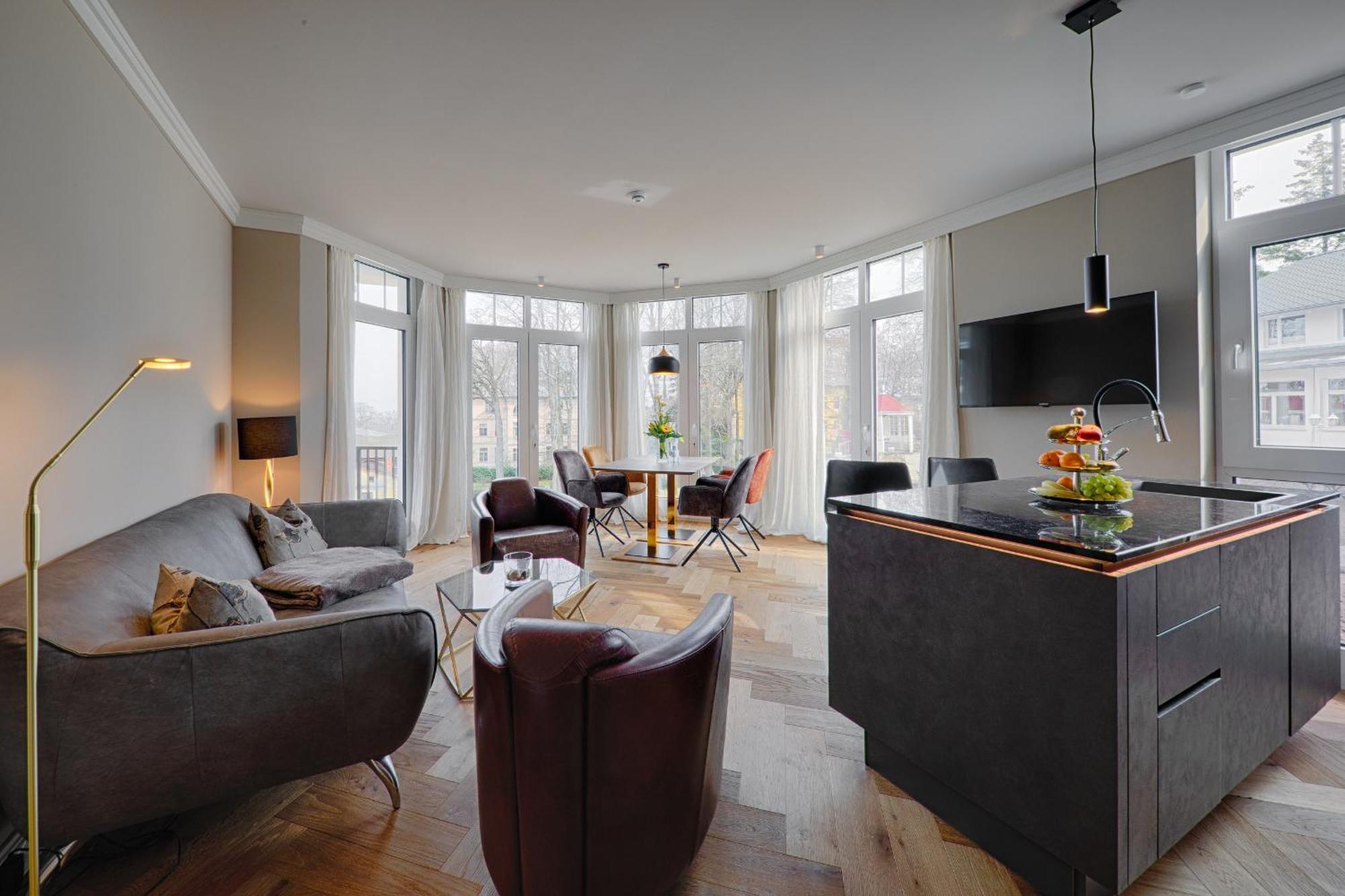 Meeressterne Schlossappartements Heringsdorf Extérieur photo