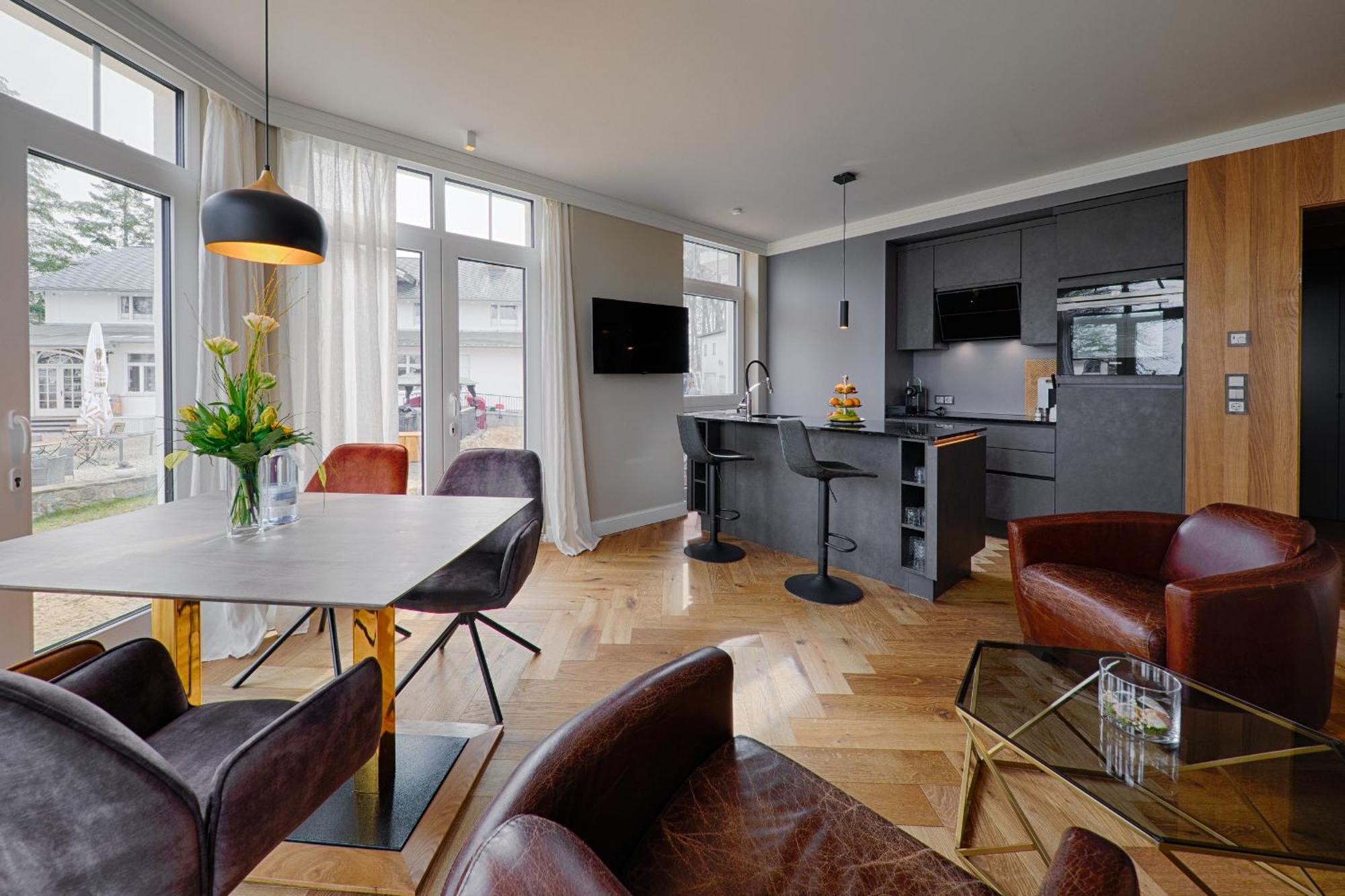 Meeressterne Schlossappartements Heringsdorf Extérieur photo